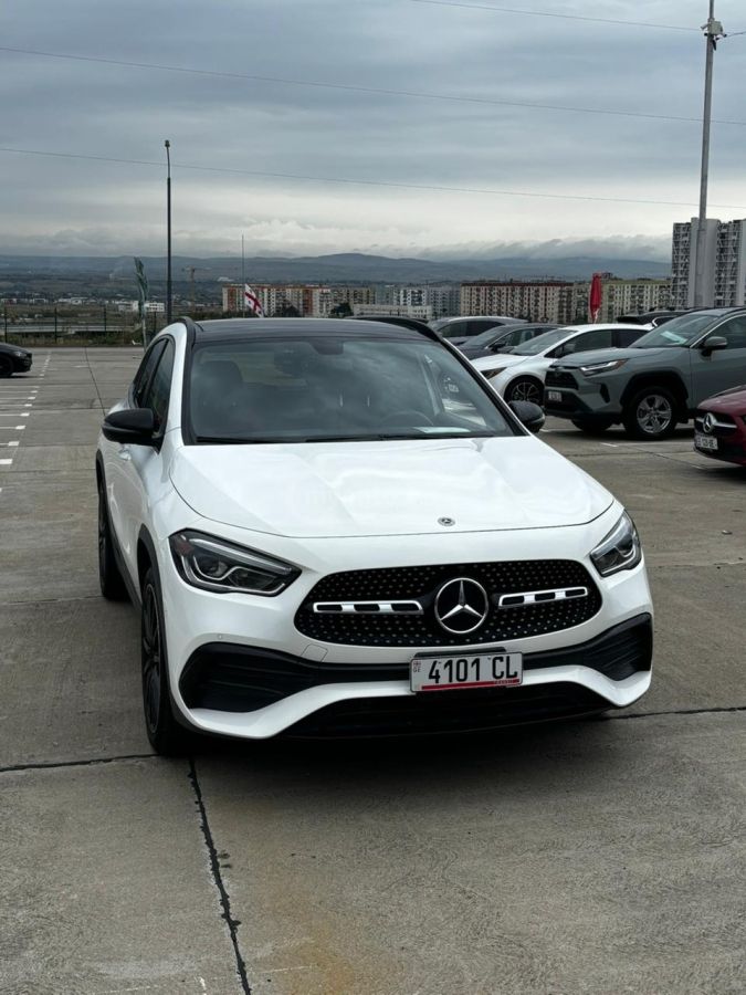 Mercedes-Benz GLA 250